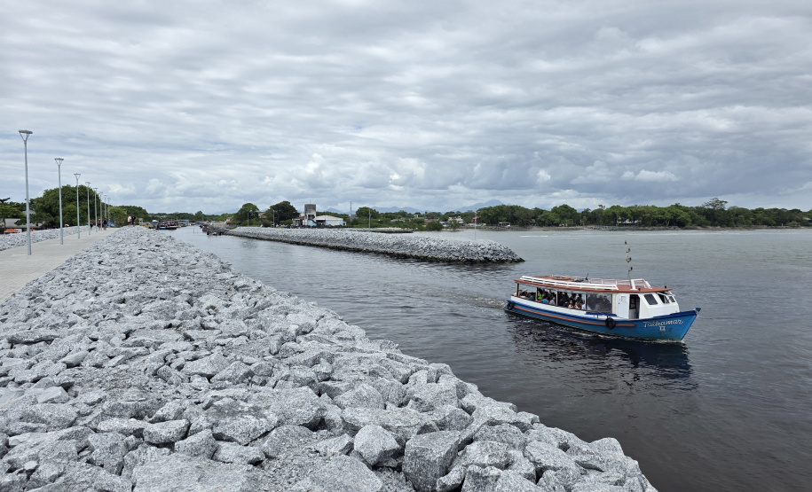 IAT - Molhe Pontal do PR