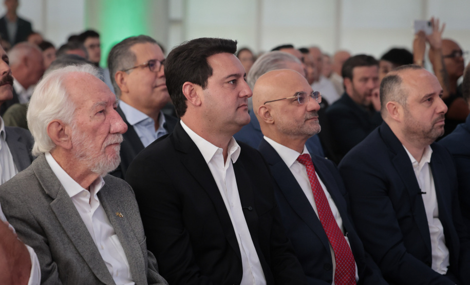 Anuncio TCS - Londrina