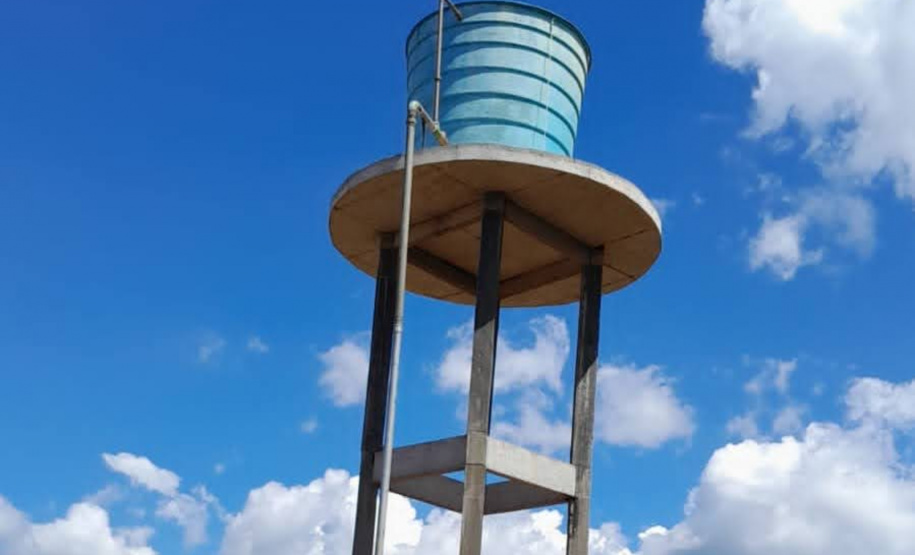 Abastecimento de água em Fernandes Pinheiro ganha reforço de 50% com novo reservatório