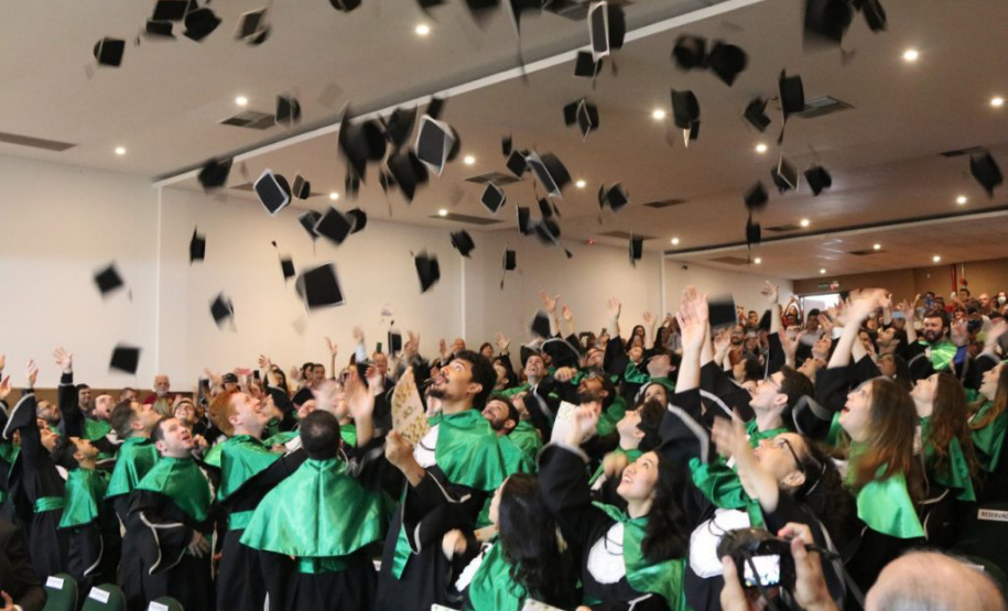 Curso de Medicina da Unicentro se destaca como o 6º melhor do Brasil em avaliação nacional