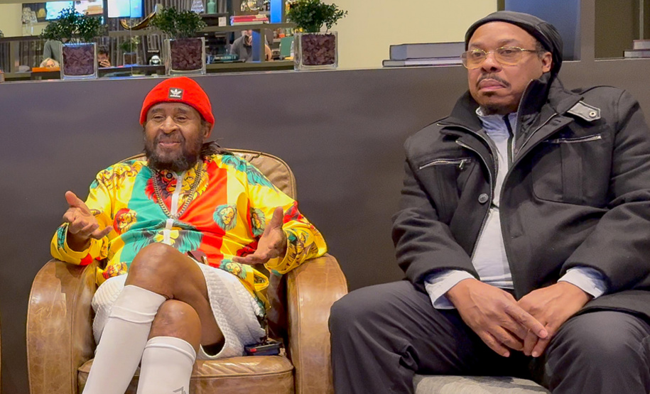 Banda Inner Circle entrevista hotel