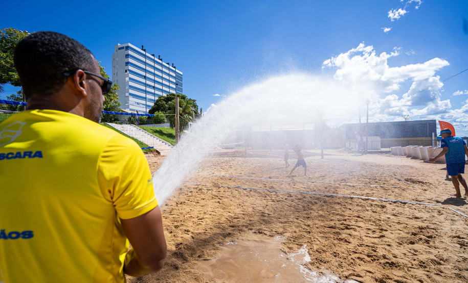 BANHO DE MANGUEIRA NOROESTE