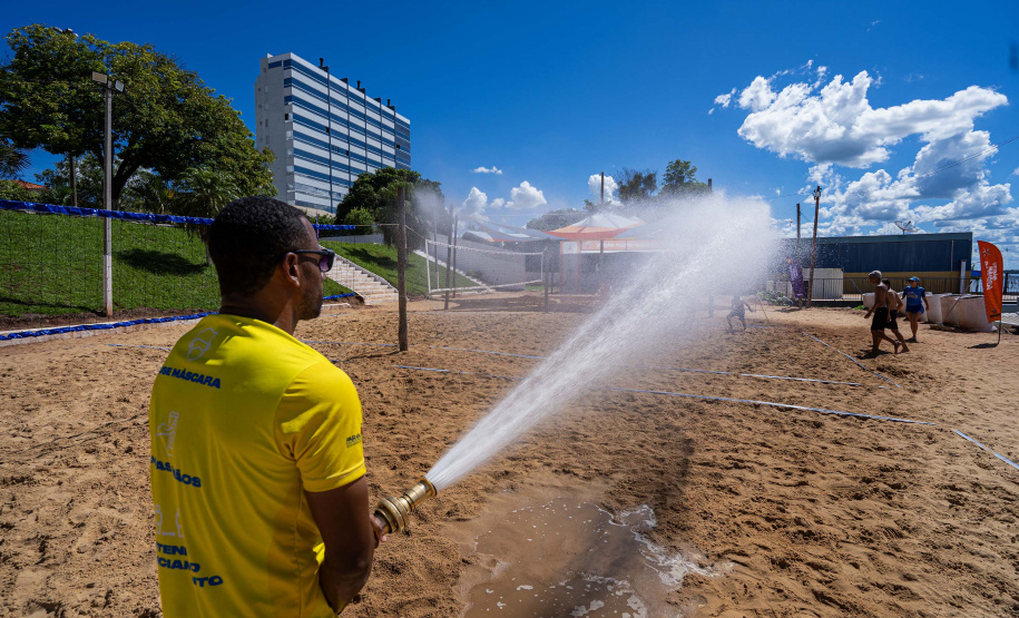 BANHO DE MANGUEIRA NOROESTE