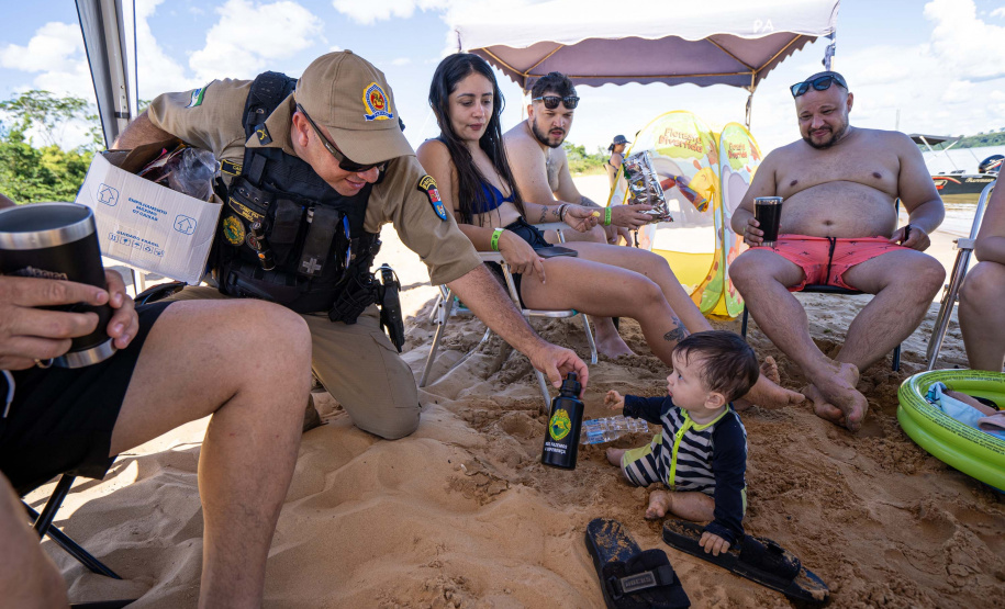 Por terra e rio, forças de segurança garantem verão tranquilo no Noroeste