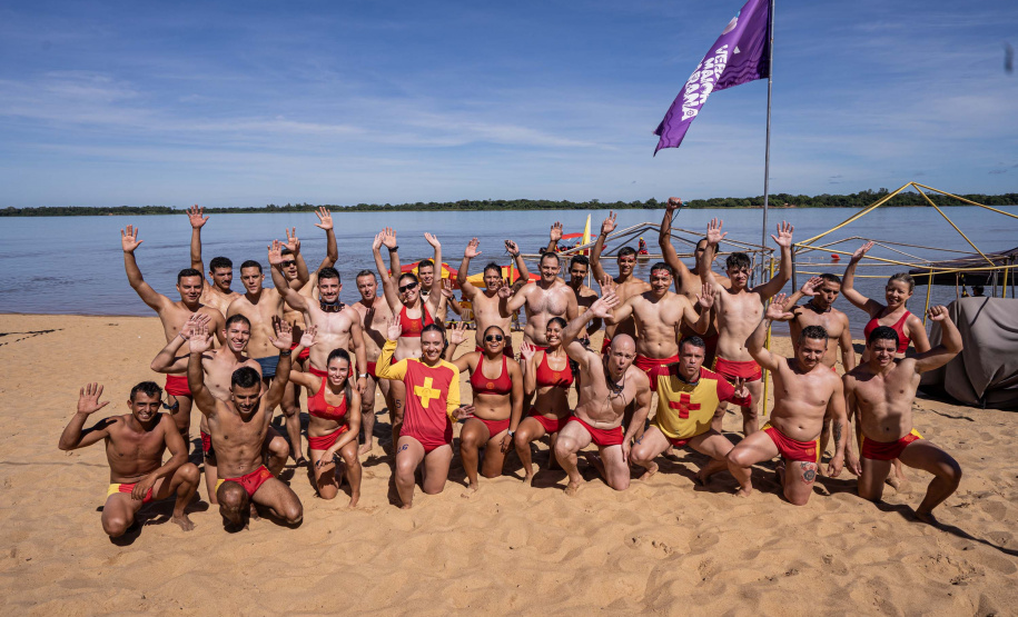 Troféu Elite movimenta Porto São José e treina bombeiros para resgates