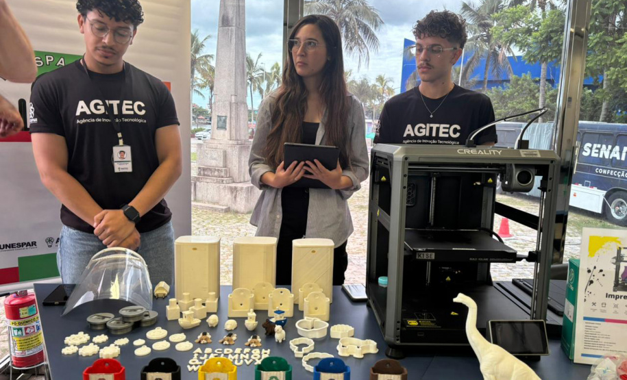 SEIA - Carreta da Inovação dá início a atividades em Paranaguá e Antonina