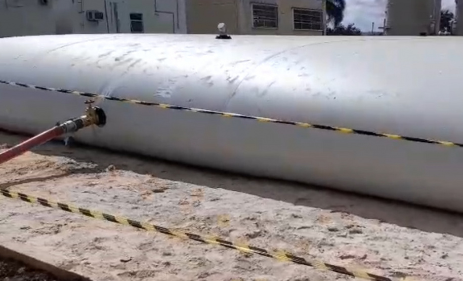 Em um dia, Sanepar instala reservatório para mais 250 mil litros d’água em Pontal do Paraná