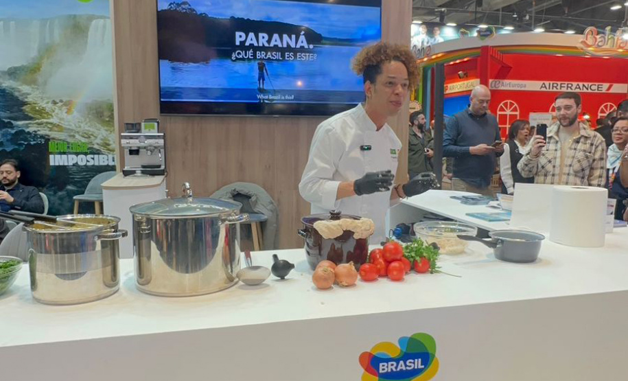 Destinos, serviços e gastronomia paranaense são destaques em feira na Espanha