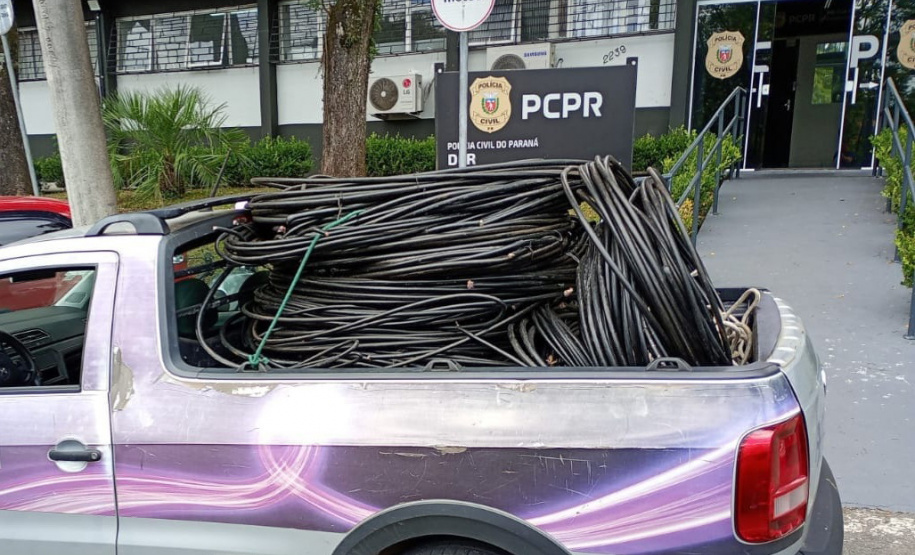 PCPR prende homem por receptação de localiza 1 tonelada de cabos de telefonia em Curitiba