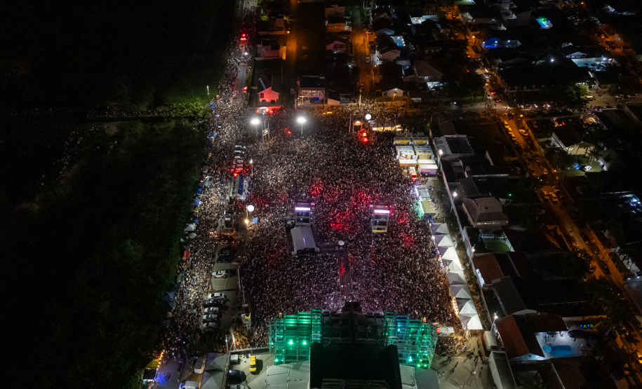 Shows Jiraya Uai e Gustavo Mioto