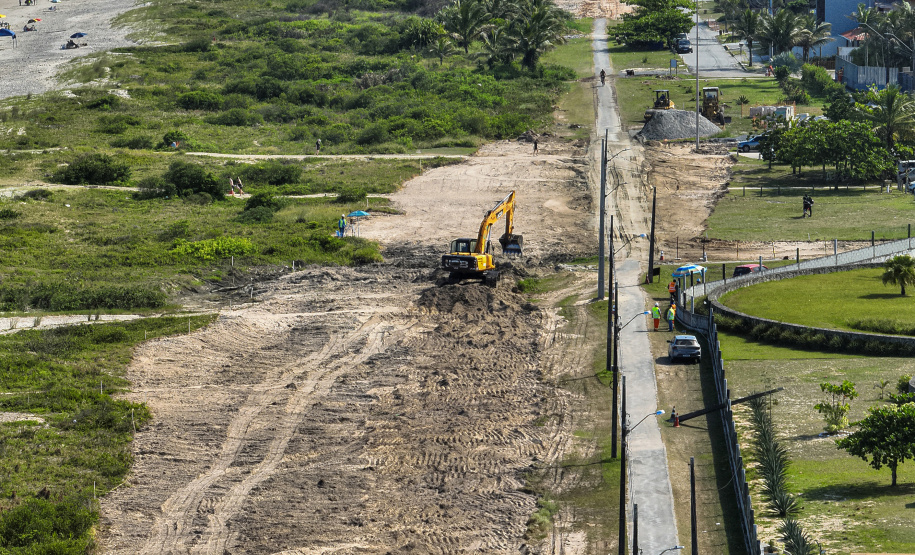 Já em andamento, obras de requalificação da orla de Pontal do Paraná vão melhorar balneários