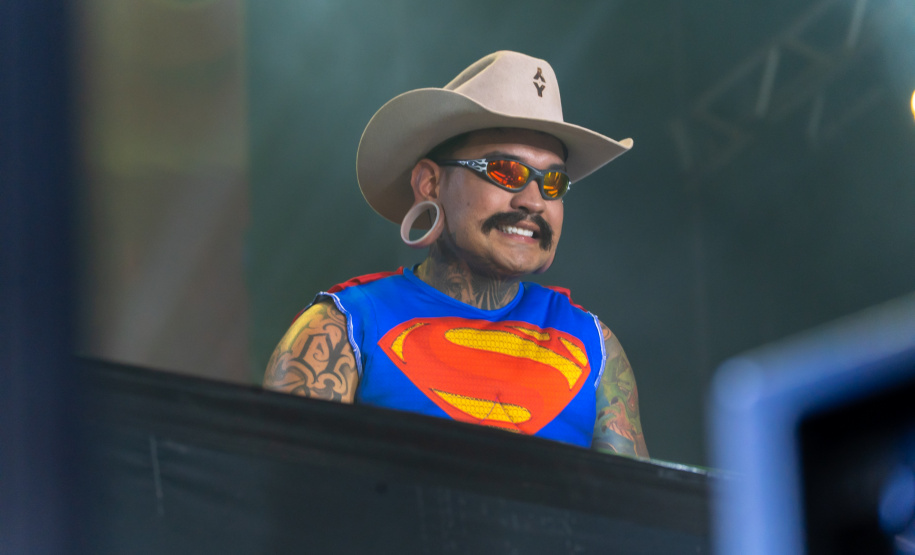 Shows Jiraya Uai e Gustavo Mioto