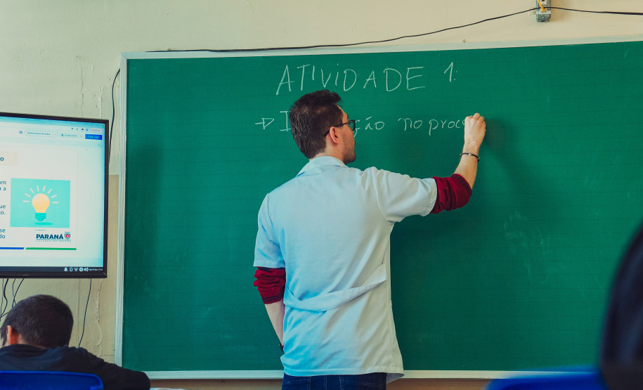 SEAP - Posse de 224 novos professores reforça rede estadual na volta às aulas