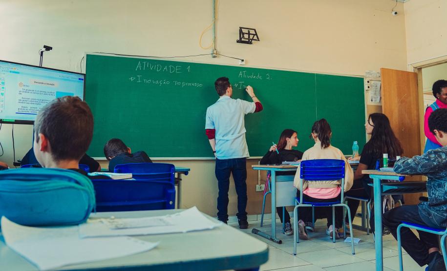 SEAP - Posse de 224 novos professores reforça rede estadual na volta às aulas