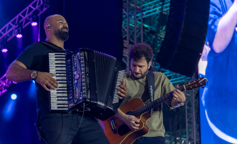 Shows Luiz Cláudio & Giuliano e Dilsinho