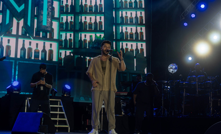 Show Leo e Raphael e Murilo Huff