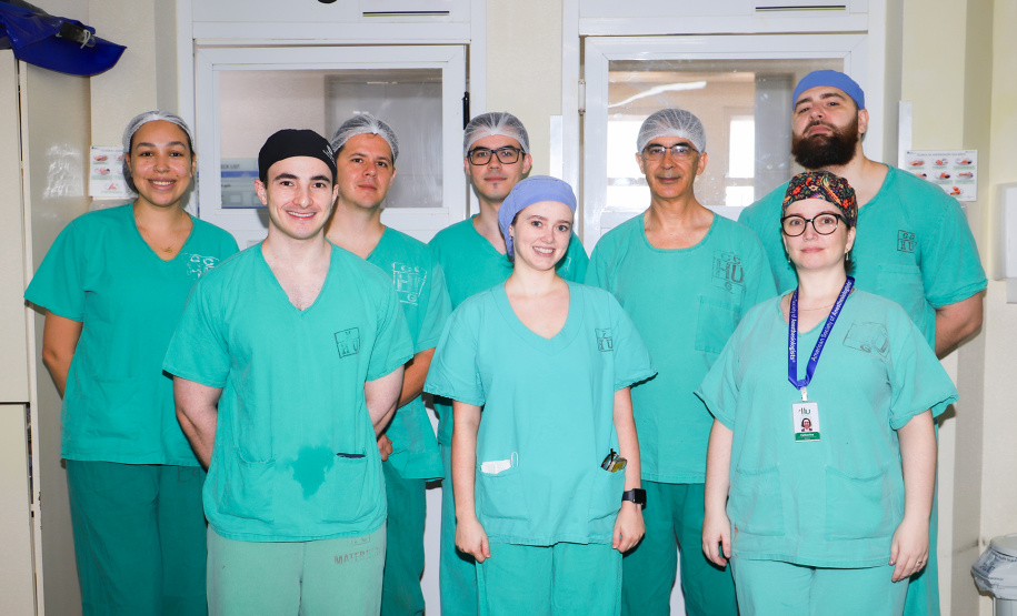 HU realiza pela primeira vez cirurgia de coluna com técnica ALIF