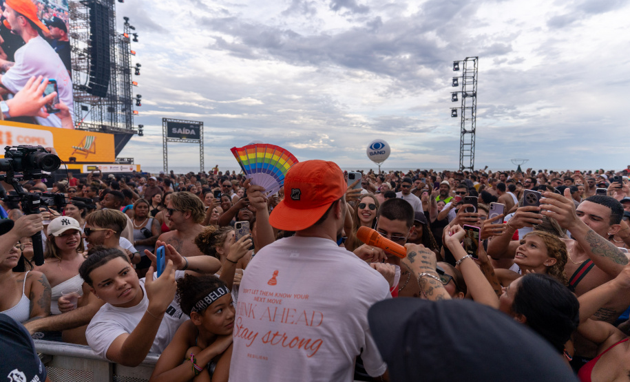 JEITO MOLEQUE E BELO