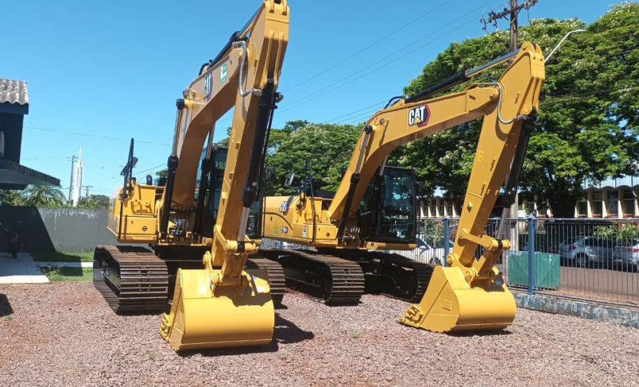 Com investimento de R$ 1,46 bilhão, Paraná amplia frota de máquinas nos municípios