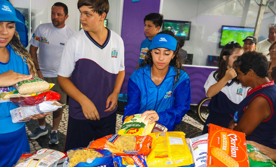 Doação alimentos arena gamer