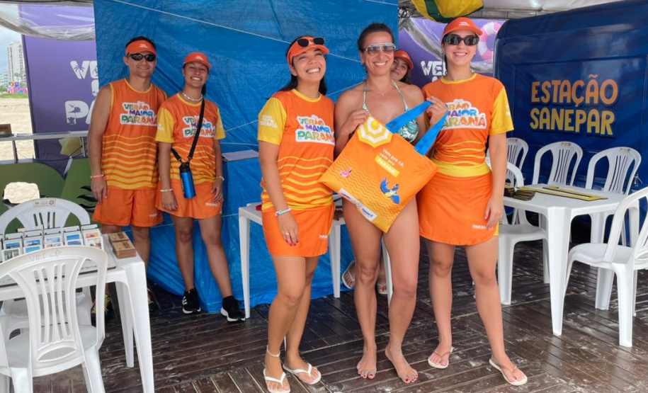 Posto de Atendimento de Caiobá amplia ações do Verão Maior e fortalece orientação turística aos veranistas