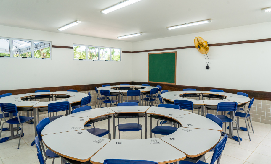 SEED - Colégio Ângelo Trevisan: obras de infraestrutura são entregues em Curitiba