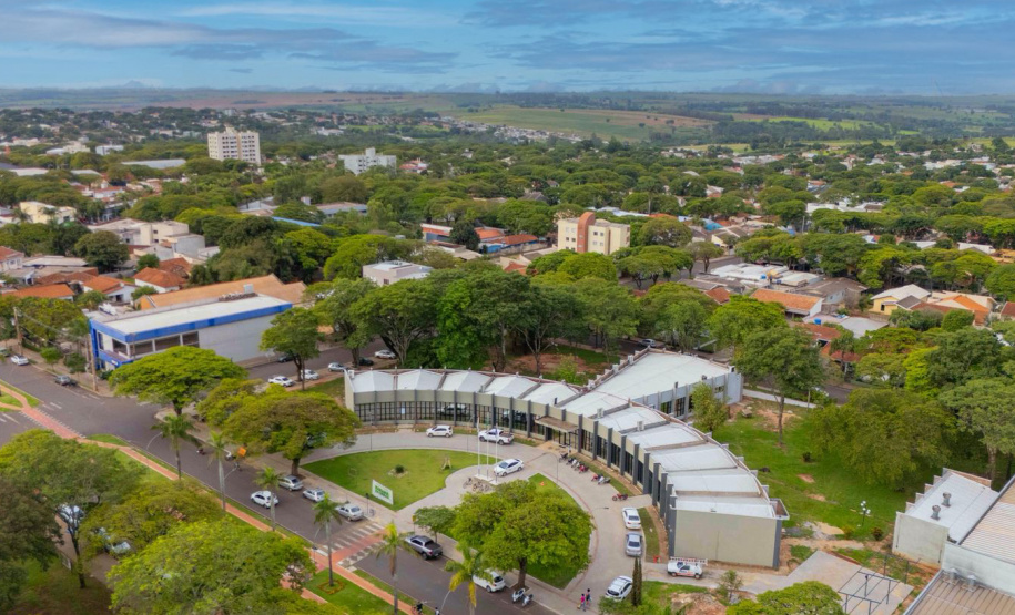 SECID - Governo Estadual investe mais de R$ 200 milhões em obras e equipamentos para Paços Municipais