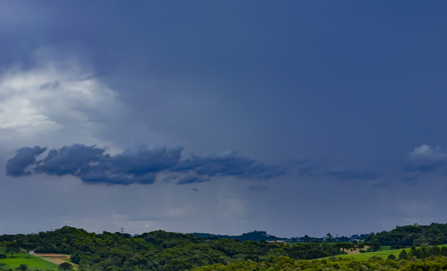 SEMANA DE CHUVA TERÁ TEMPERATURAS MAIS AMENAS NO PARANÁ