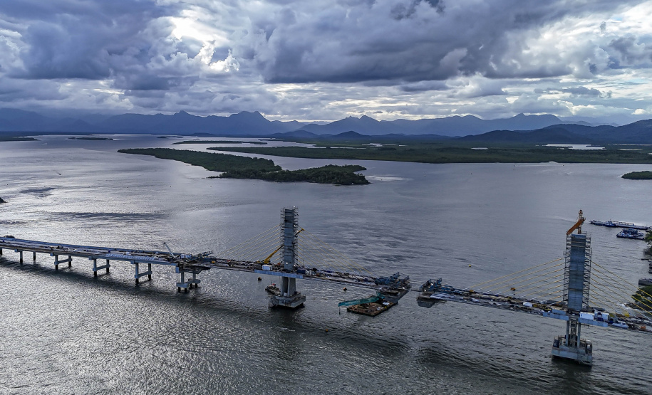 Reta final: veja como vai funcionar o encontro da parte estaiada da Ponte de Guaratuba