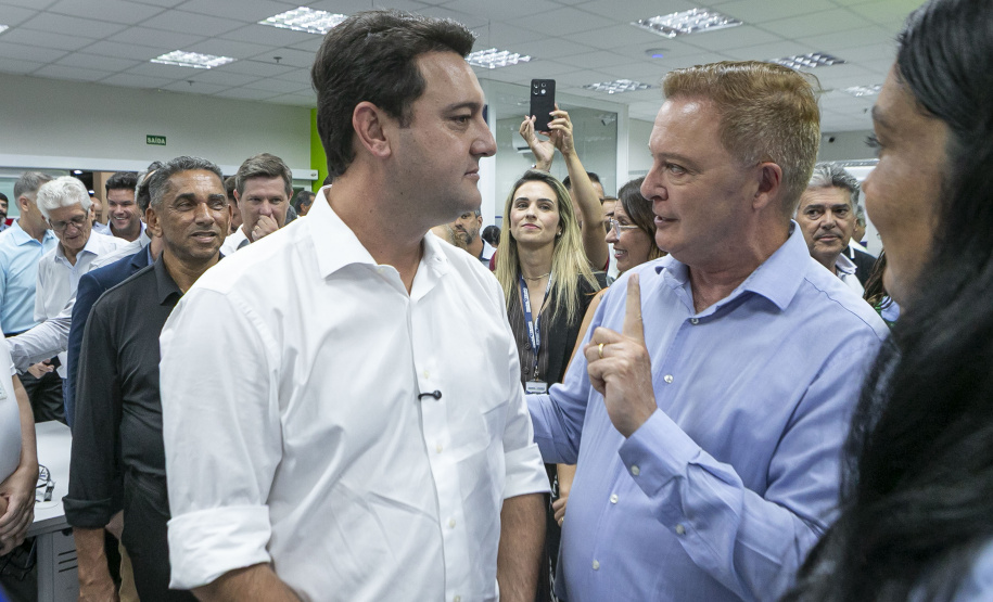 Mais praticidade: governador inaugura Poupatempo Paraná em Colombo