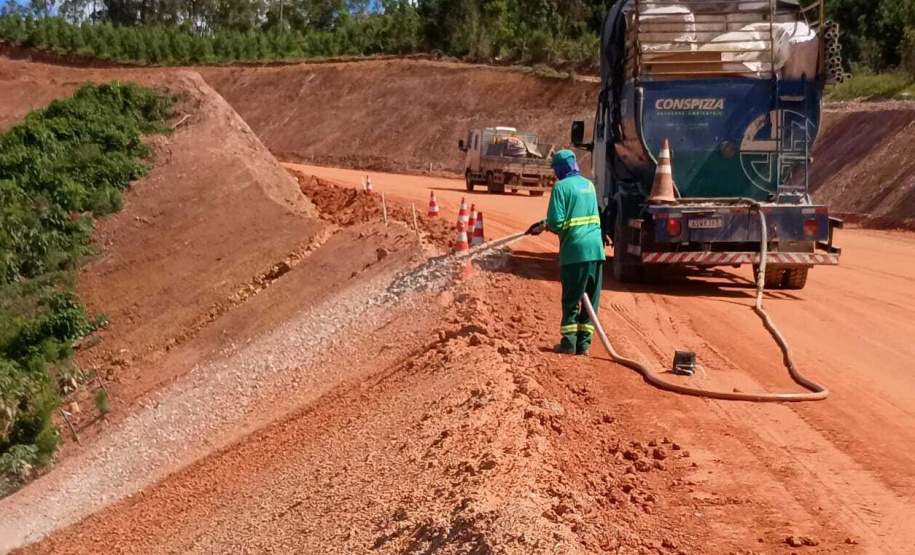 PR-092 Pavimentação Doutor Ulysses 19%