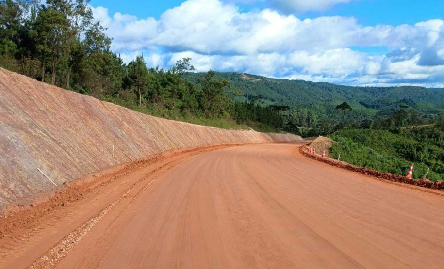 PR-092 Pavimentação Doutor Ulysses 19%