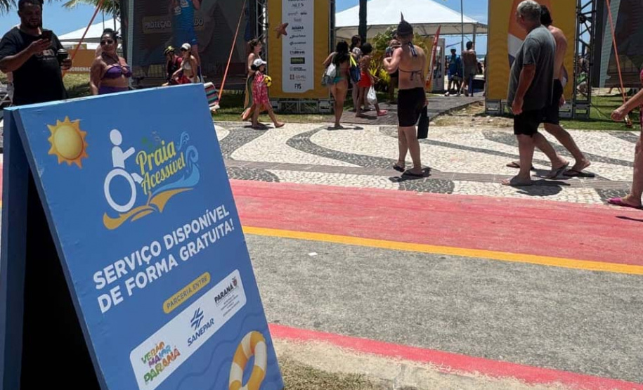 Praia Acessível realiza 250 atendimentos na primeira semana da temporada 2025/2026