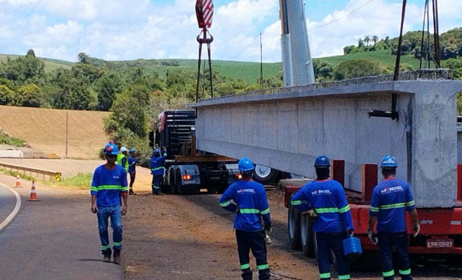 Construção de ponte na PRC-466 em Boa Ventura de São Roque