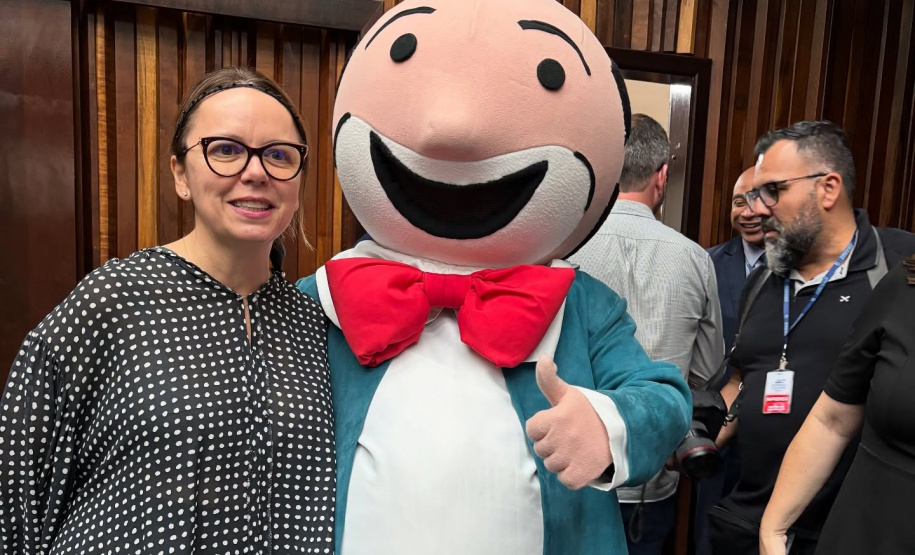 SEEC - Paraná se despede de Nilson Müller, artista que moldou a memória visual do Estado