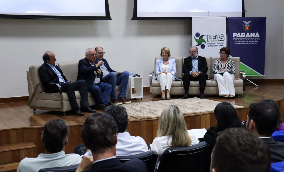 SEIA - Estado oficializa abertura da vertical de saúde do Sistema Paranaense de Inovação