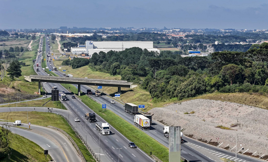 Estado vai concluir obra de viaduto inacabado há 30 anos em São José dos Pinhais