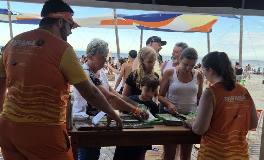 IAT ATENDE MAIS DE 10 MIL PESSOAS EM DUAS PRIMEIRAS SEMANAS DE AÇÕES AMBIENTAIS DO VERÃO MAIOR PARANÁ