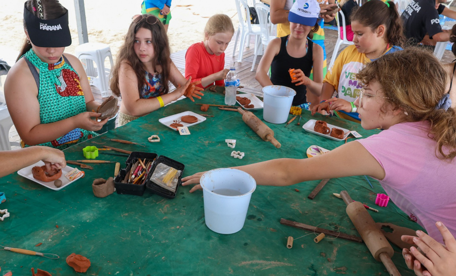 Verão Maior Paraná trancistas e artesãos valorizam diversidade com oficinas gratuitas