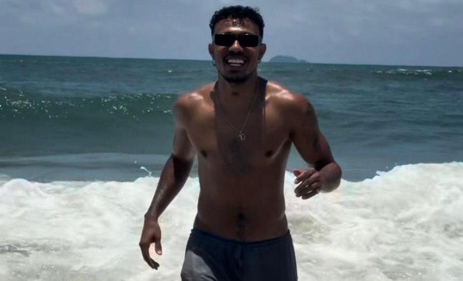 Pagodeiros curtem o dia no Litoral do Paraná antes de show no Verão Maior