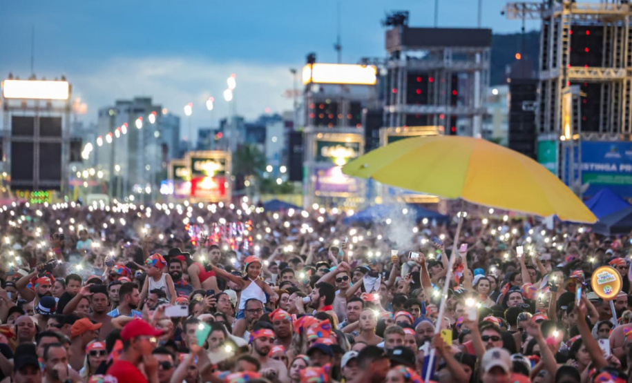 JEITO MOLEQUE E BELO