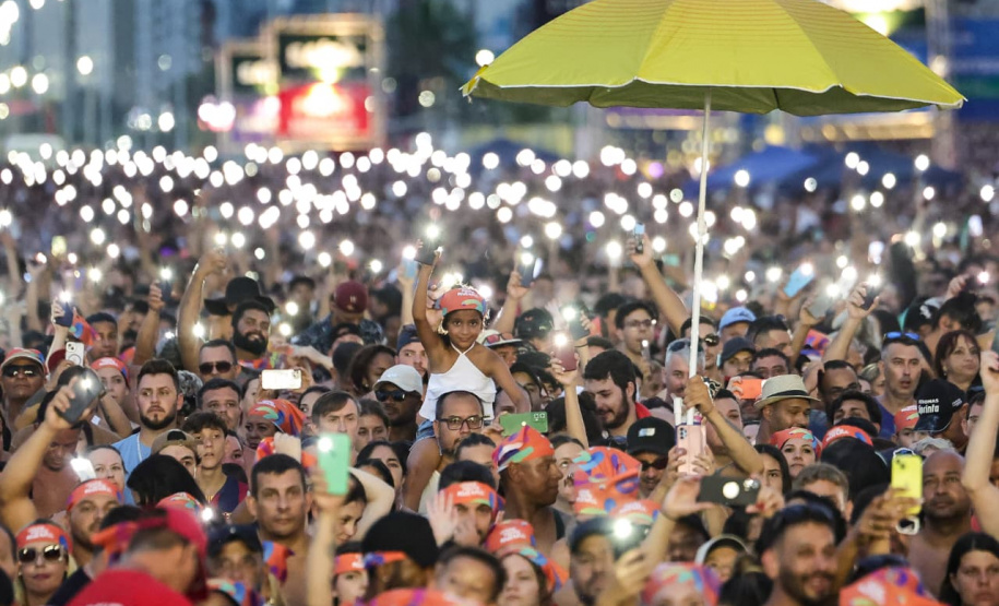 JEITO MOLEQUE E BELO