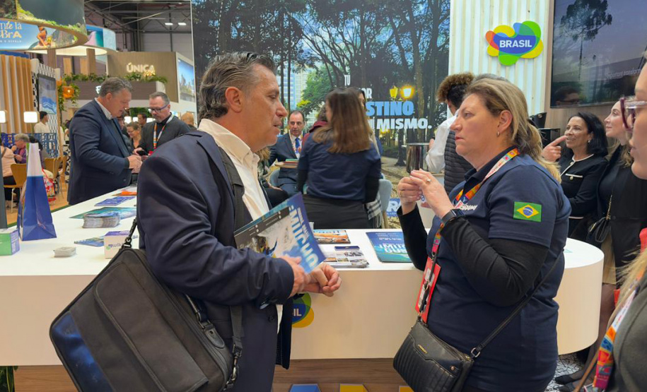 Turismo do Paraná avança na FITUR 2026 e novos turistas já estão confirmados
