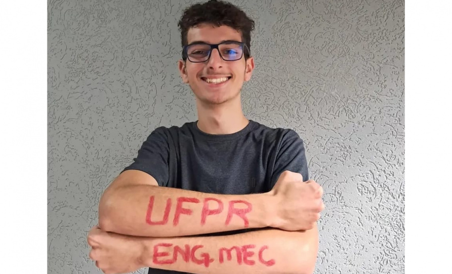 Quase metade dos aprovados no vestibular da UFPR é da rede estadual de ensino