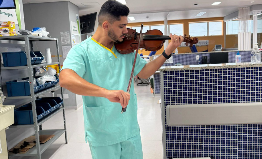 SESA - Música integra ações de humanização no Hospital de Ivaiporã