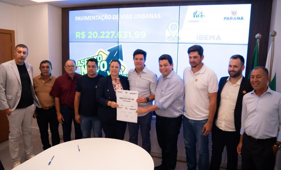 SECID - Estado autoriza mais R$ 197 milhões para pavimentação em 15 municípios