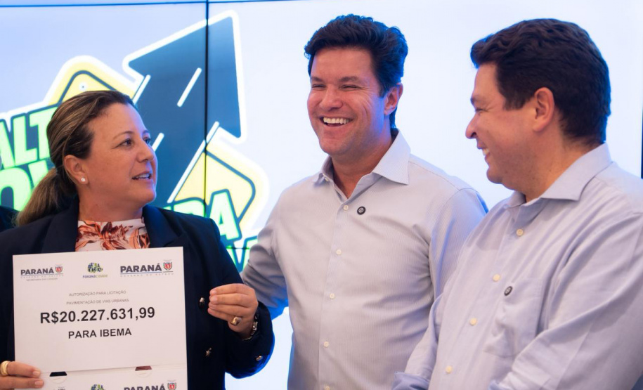 SECID - Estado autoriza mais R$ 197 milhões para pavimentação em 15 municípios