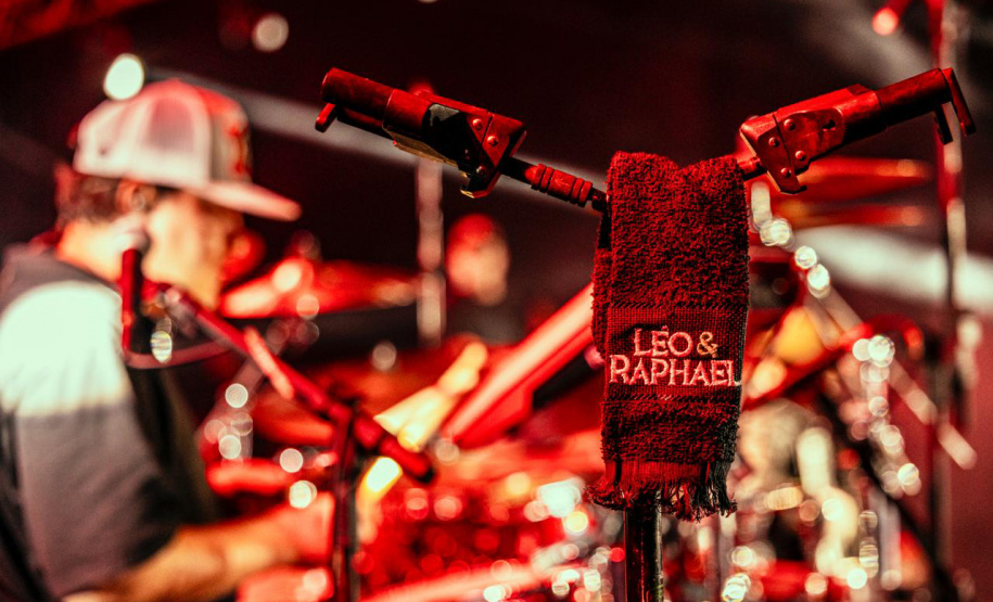 Show Leo e Raphael e Murilo Huff