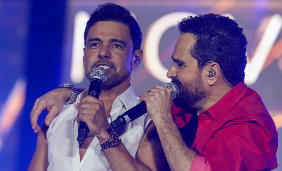 Zezé di Camargo & Luciano retornam ao Paraná para fazer o terceiro show da dupla no Verão Maior