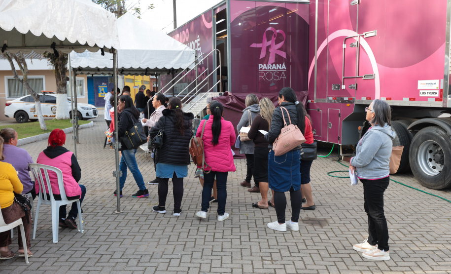 Carreta Saúde da Mulher detectou alterações em exames de 58 mulheres e todas estão em tratamento